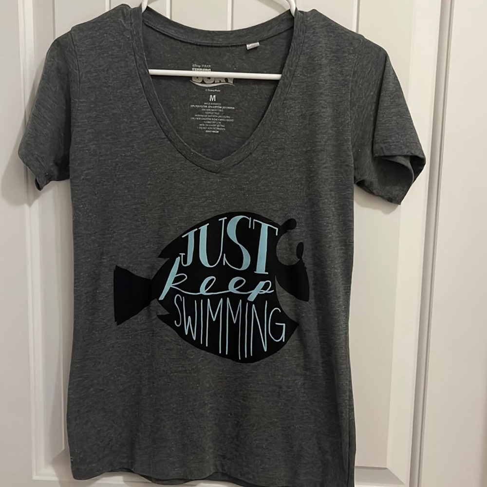 Disney Finding Dory Tee- Medium